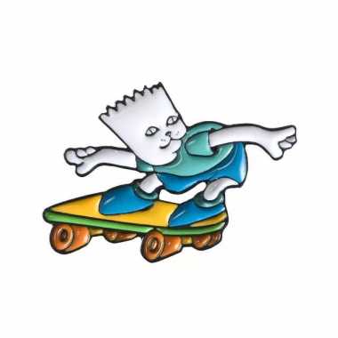 Значок металлический "Кот на скейте"